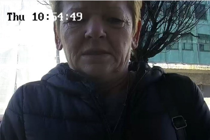 Policija traži žensku osobu s fotografije 