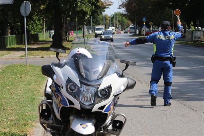 Policija oduzela automobil 28-godišnjakinji 