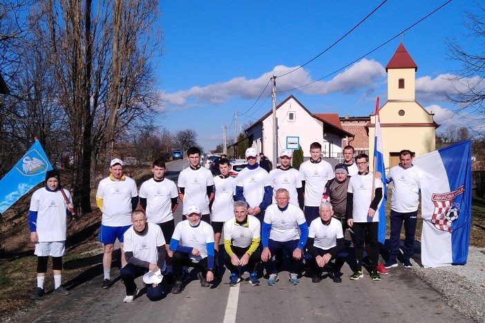 Održan 7. memorijalni polumaraton &#039;Putevima Sibinjskih žrtava&#039;