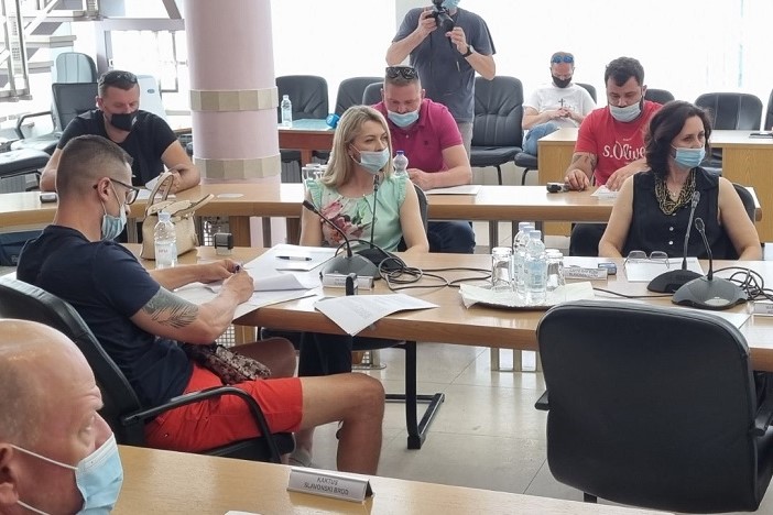 Potpisani ugovori o bespovratnim potporama za očuvanje i unaprjeđenje poslovne aktivnosti zbog epidemije COVID-19 u 2021.