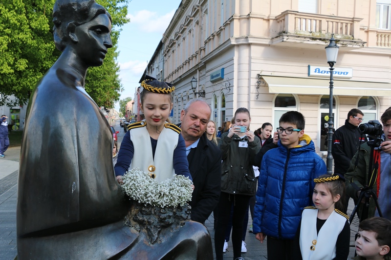 Slavonski Brod zaplovio u svijet bajki Ivane Brlić-Mažuranić