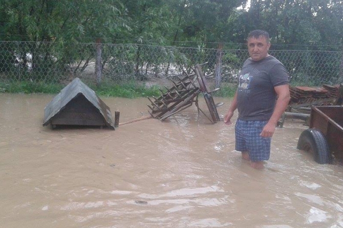 U samo dva sata palo 23 litre kiše! Stradalo i selo Ravan kod Sibinja!