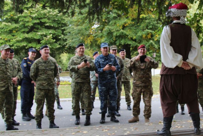 Polaznici Ratne škole &#039;Ban Josip Jelačić&#039; u razgledu Tvrđave Brod