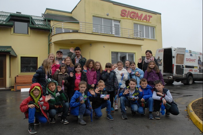 Učenici posjetili tvrtku Sigmat i dobili računalo na poklon