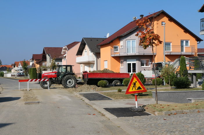 Napreduju radovi na izgradnji spojne ceste između Došenove, Prodanove i Maričevićeve ulice 