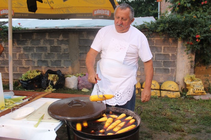 9. KUKURUZIJADA Osamsto kuhanih i pečenih kukuruza za Andrijevčane i njihove goste