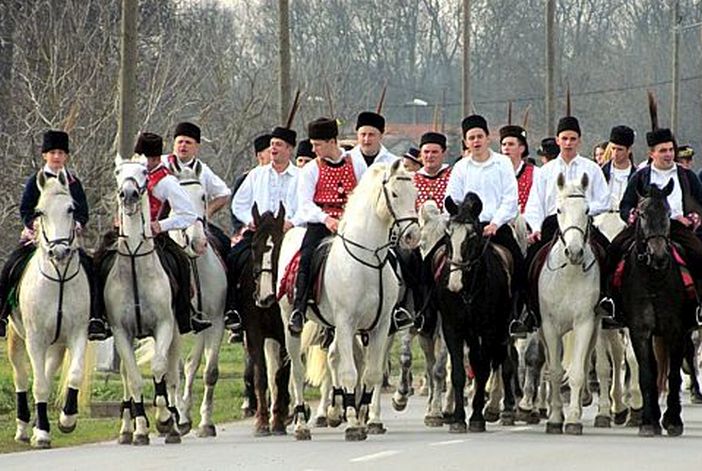 Pokladno jahanje u Oprisavcima