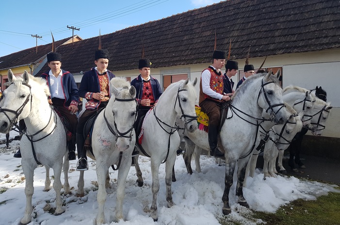 Održano sedmo pokladno jahanje u općini Slavonski Šamac