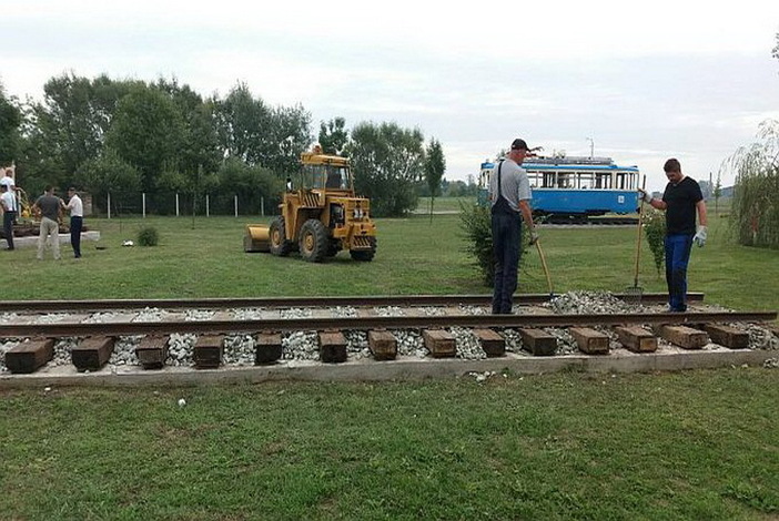 Turističko-industrijski park uskoro će dobiti dvije restaurirane lokomotive