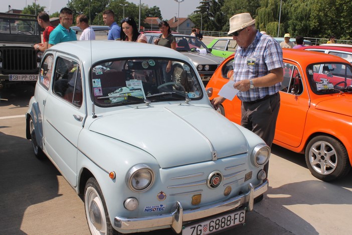 Moj me fićo pomlađuje, zajedno nam je tek 115 godina