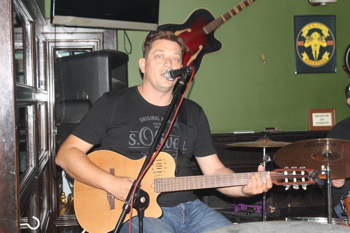 S.Oliver Pub - Live pop-rock svirka u subotu!