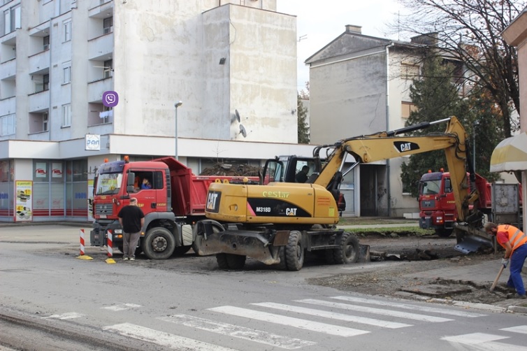 Započeli radovi na izgradnji kružnog toka na križanju Zrinske i Štampareve ulice