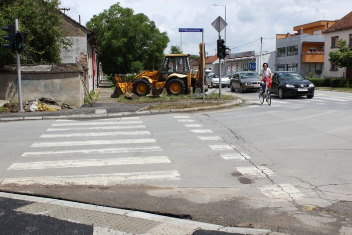 Bolja pristupačnost pješačkog prijelaza u Osječkoj ulici osobama s invaliditetom