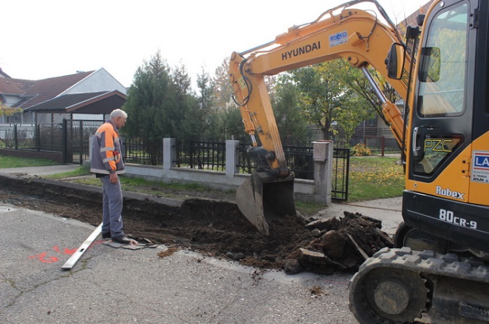 Započeli radovi na modernizaciji ceste u Ulici Matije Ivanića