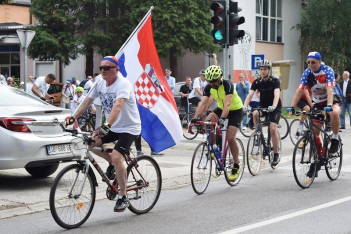 Održana Memorijalna biciklijada " Da se ne zaboravi"