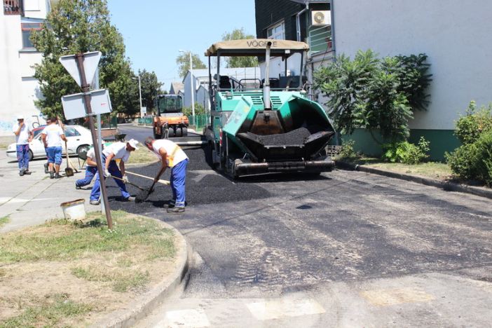 Asfaltirana cesta kod OŠ „Milan Amruš“