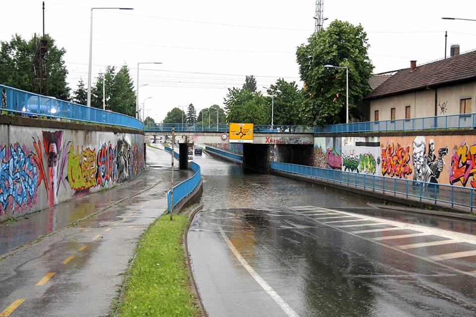 Dijelovi grada ponovno plivaju, mnogi podrumi, podvožnjak pod vodom!