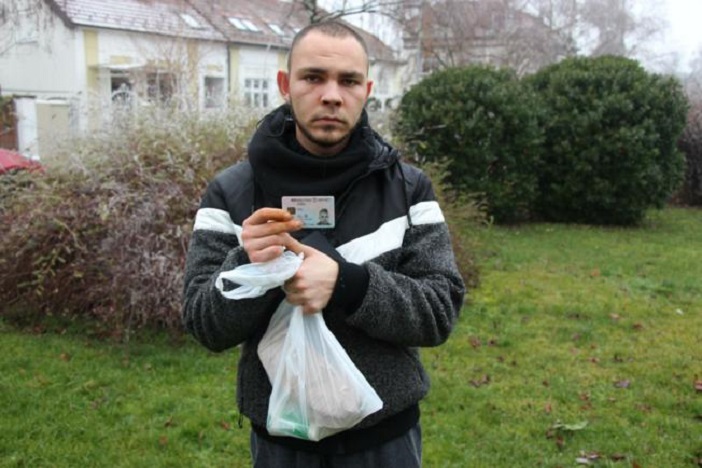U Slavoniji Živi kao beskućnik nakon što je otišao od oca zlostavljača