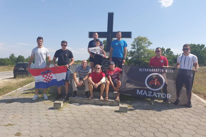 Nakon 55 sati, &#039;Mazatori&#039; stigli na cilj memorijalnog ultramaratona Kašić - Slavonski Brod