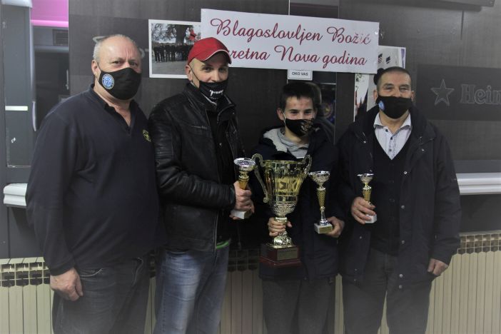 Stjepan Damjanović slavio na Božićnom šahovskom turniru