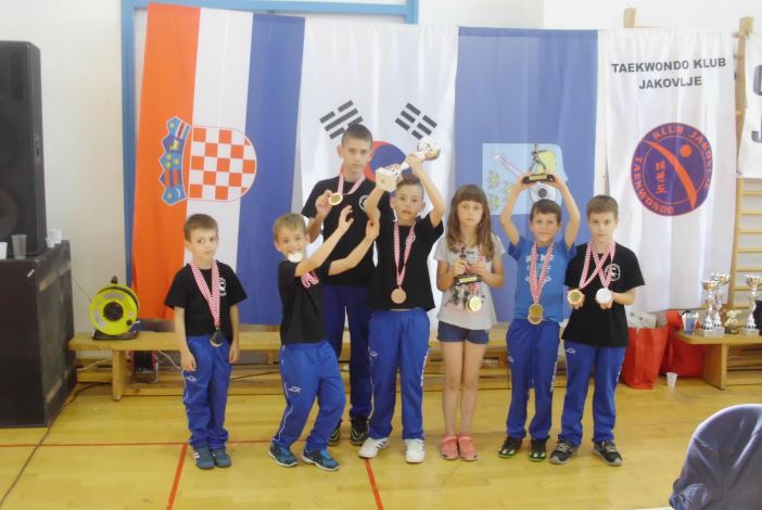 Taekwondo klub Škorpion Gornja Vrba osvojio 11 medalja na 6. Jakovlje kupu 2017.