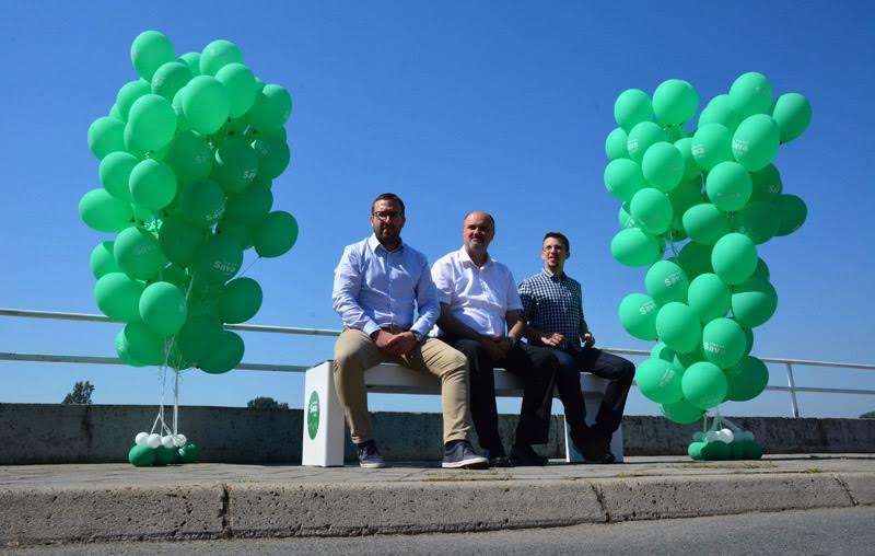 U Slavonskom Brodu postavljena pametna klupa Lijepa naša Sava