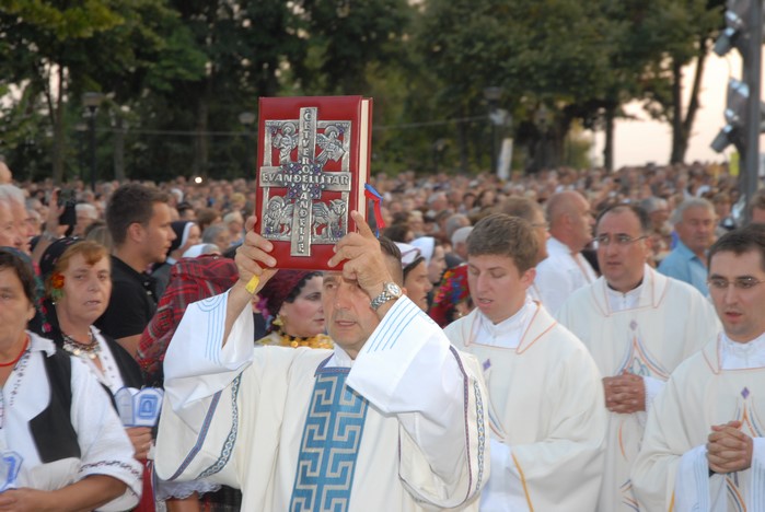 Deseci tisuća hodočasnika u Pleternici kod Gospe od Suza