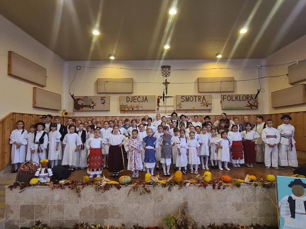 Tko kaže da je tradicija zaboravljena? Orubica pokazala suprotno!