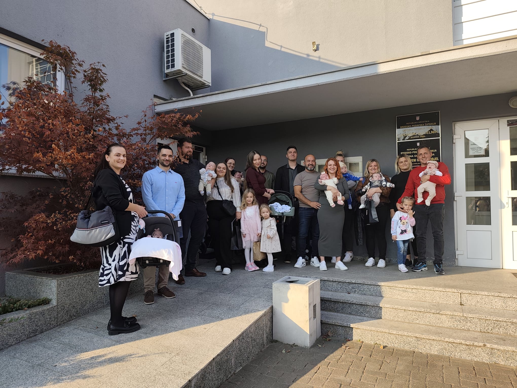 Gornja Vrba vodi primjerom – novčane naknade za bebe veće nego ikad!