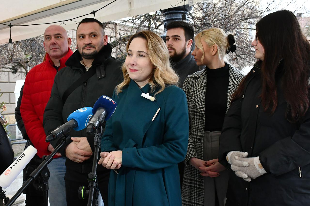 Politička bomba eksplodirala u Slavonskom Brodu:  Početak političke revolucije ili samo još jedna stranka?