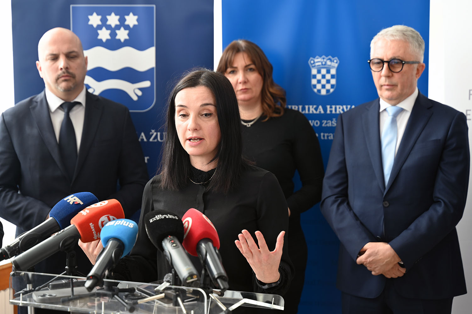 Brod čeka, ali ministrica ne odgovara! Je li „Brod 2” osuđen na propast?