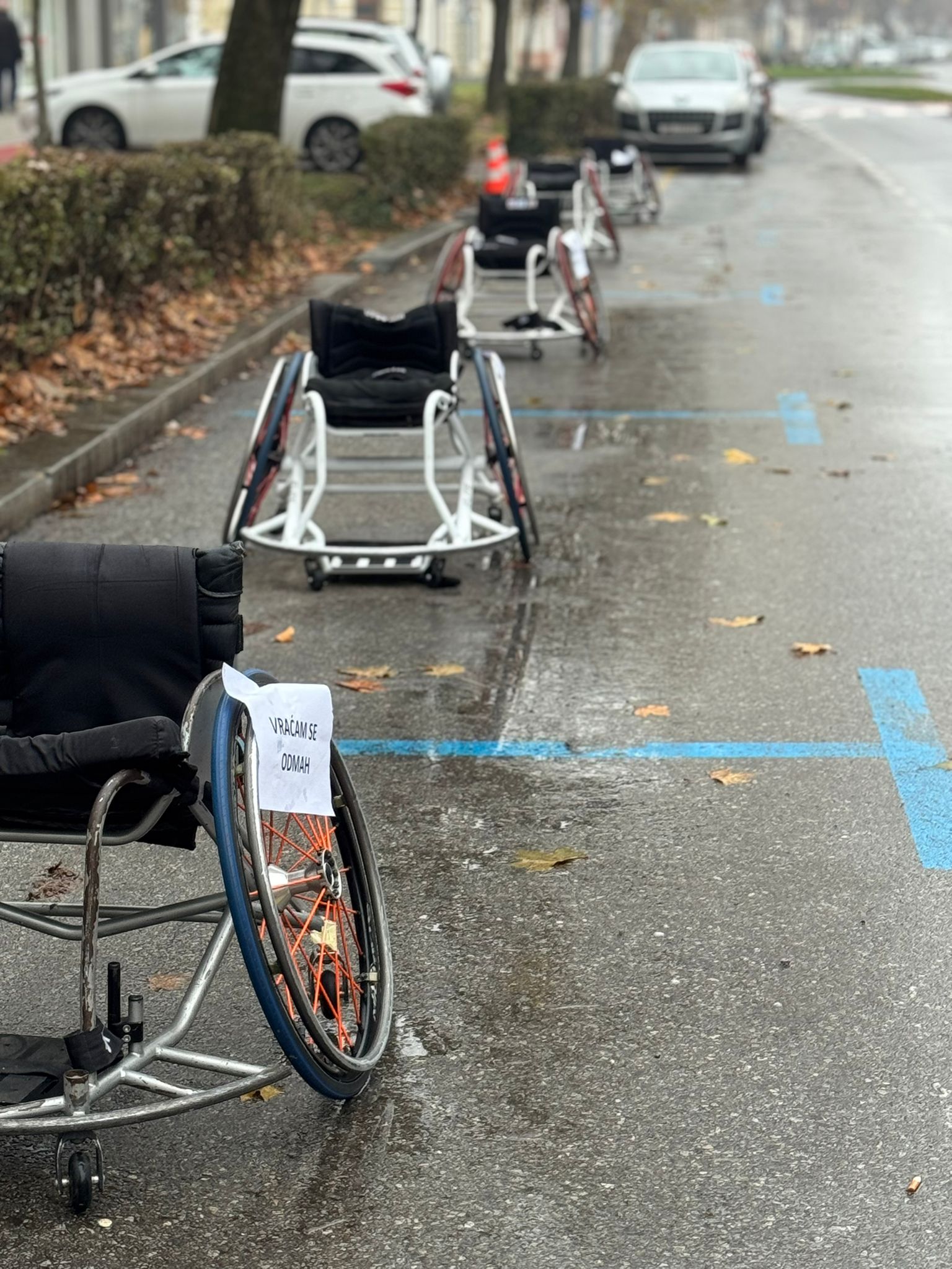 Brutalna lekcija nesavjesnim vozačima: Pogledajte što su napravili u Širokoj ulici