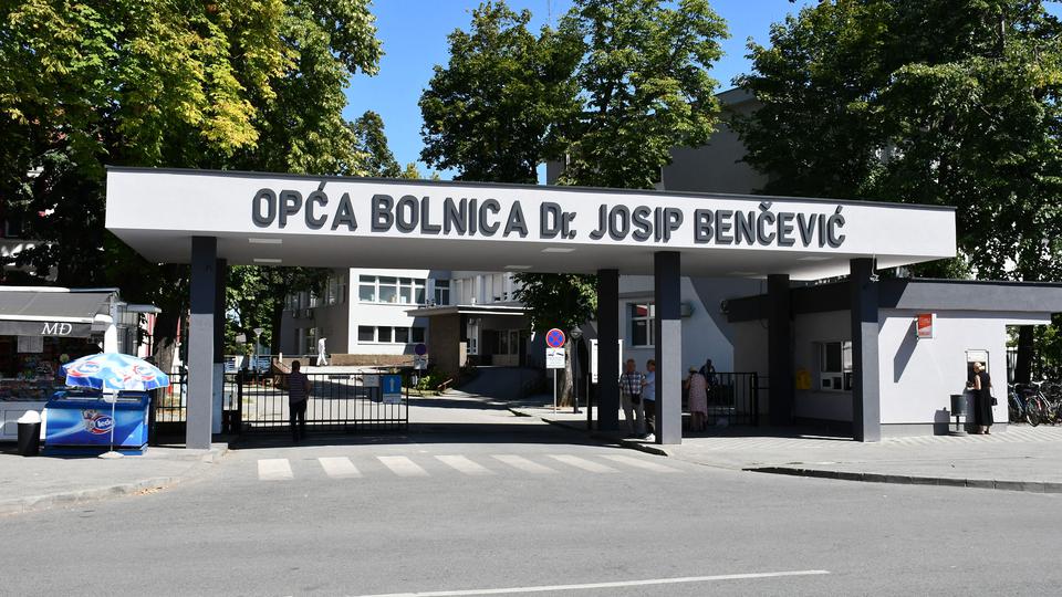 Javni posao, privatna zarada: Evo koliko liječnika radi na dvije strane!
