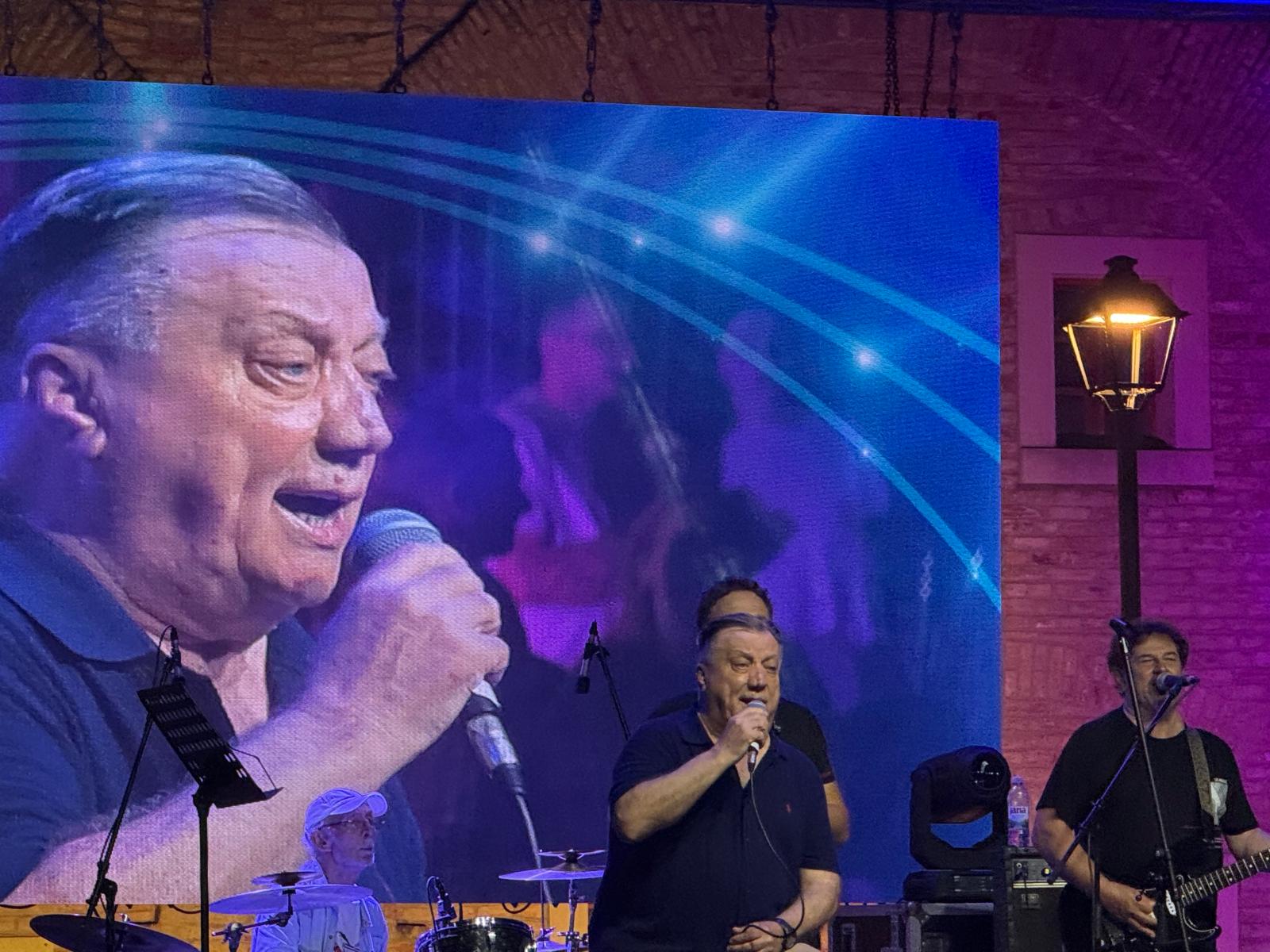 Stare pjesme, nova publika i isti merak – Halid u svom najboljem izdanju!