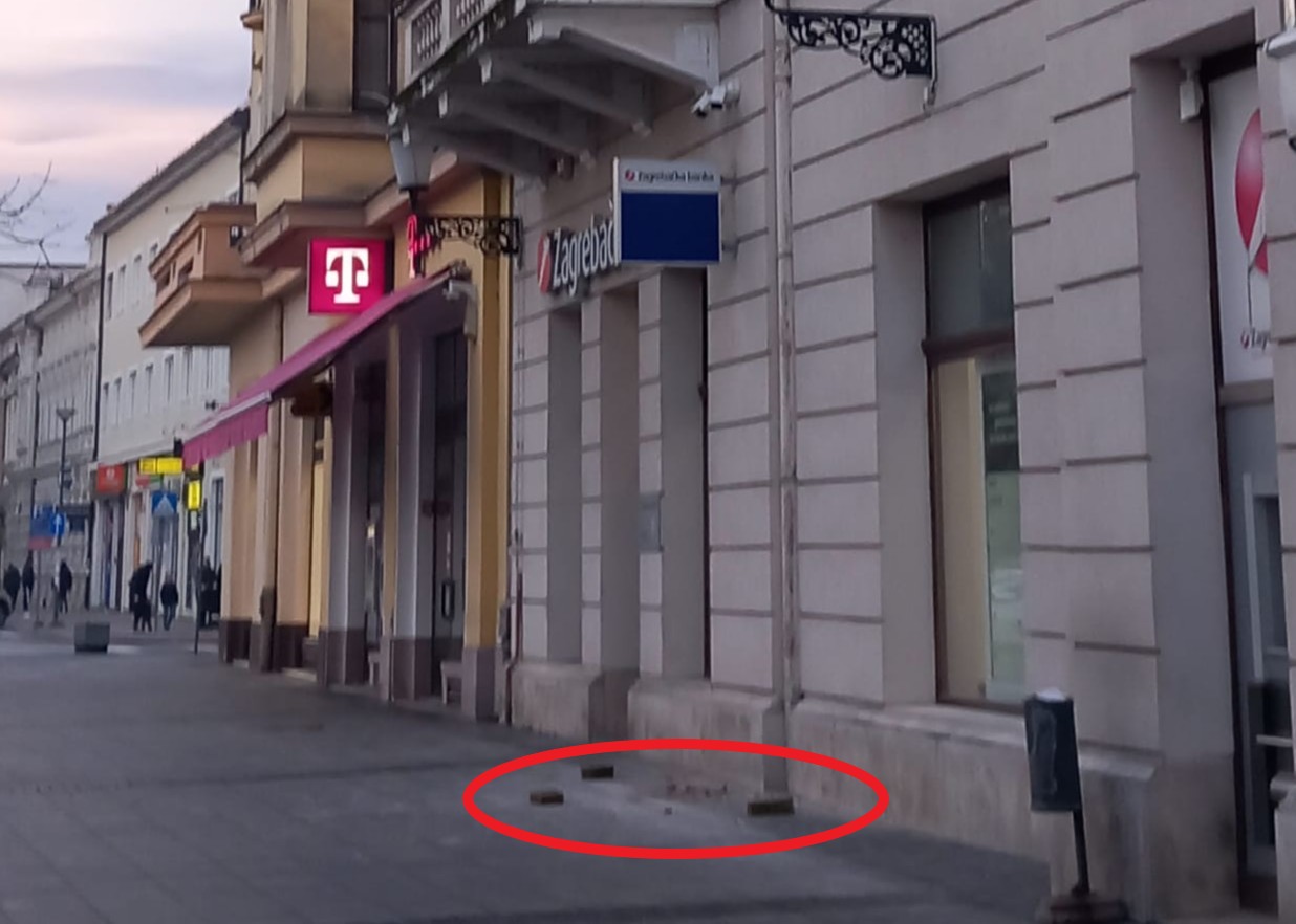 Snimka koja ledi krv u žilama: Cigle padaju, građani prolaze