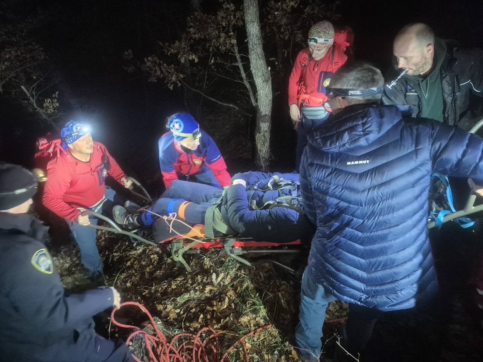 Zajednička akcija HGSS-a i policije- noćna potraga kod Nove Gradiške