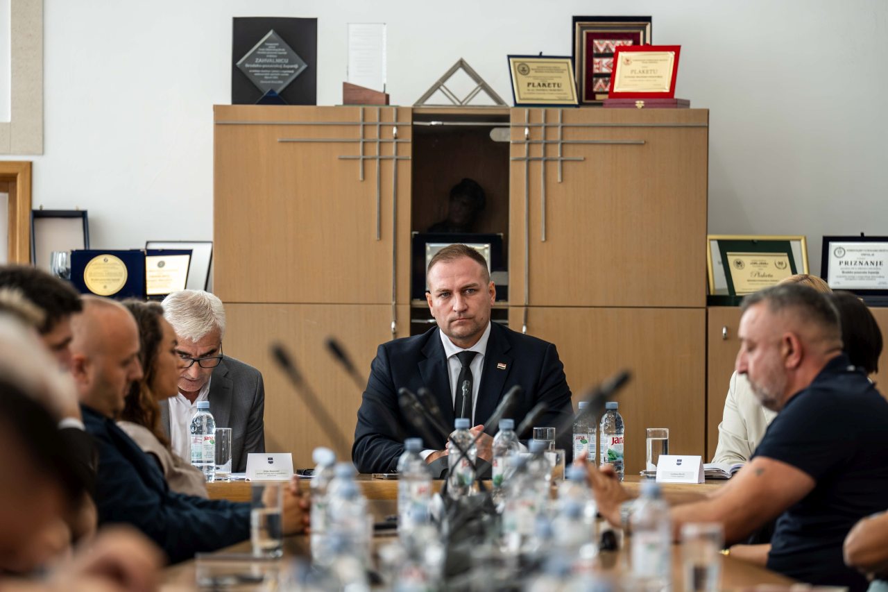 Ministar izdao hitno upozorenje: Ovo bi svi svinjogojci i građani trebali odmah znati!