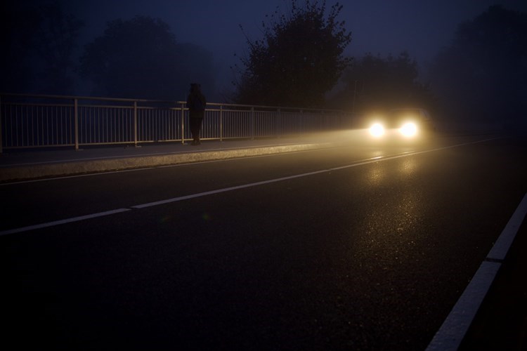14-godišnjak ozlijeđen u slijetanju automobila u kanal