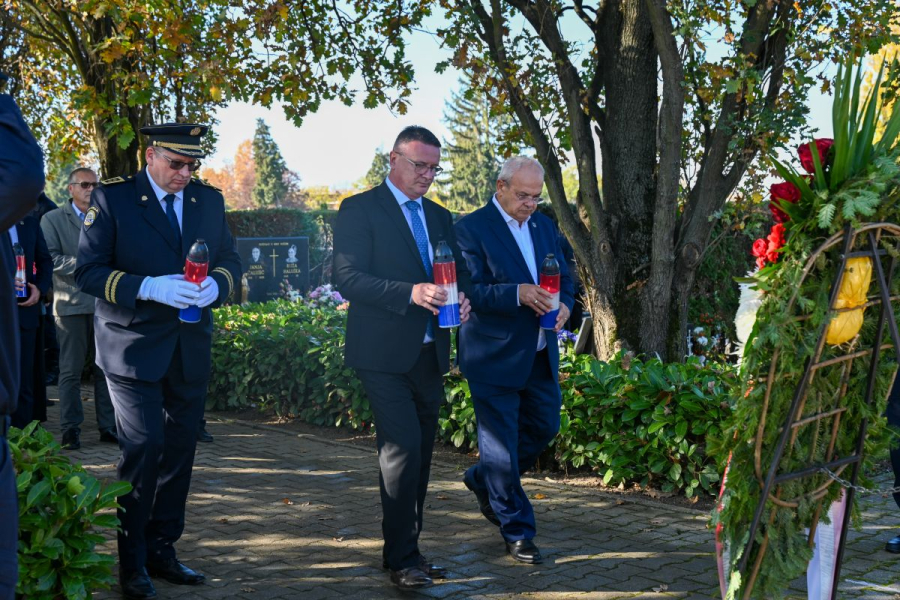 Grad i Županija odali počast poginulim braniteljima