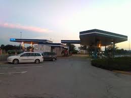 Panika na Marsoniji jug? Radnici premješteni, postaja zaključana – što INA ne želi reći?