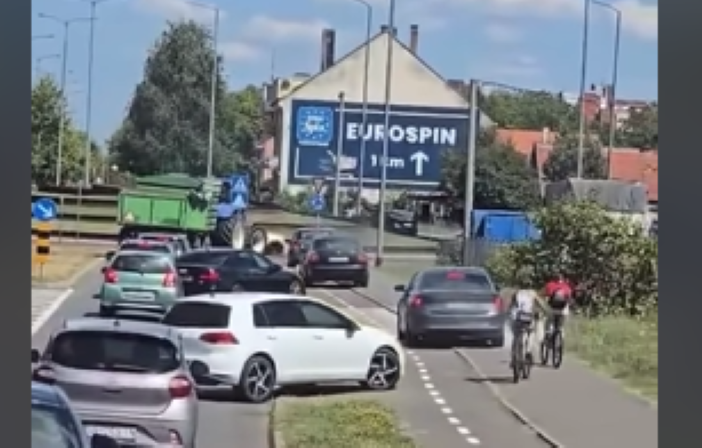 Ušli u kružni tok preko pločnika: Scena kao iz videoigre u Slavonskom Brodu!