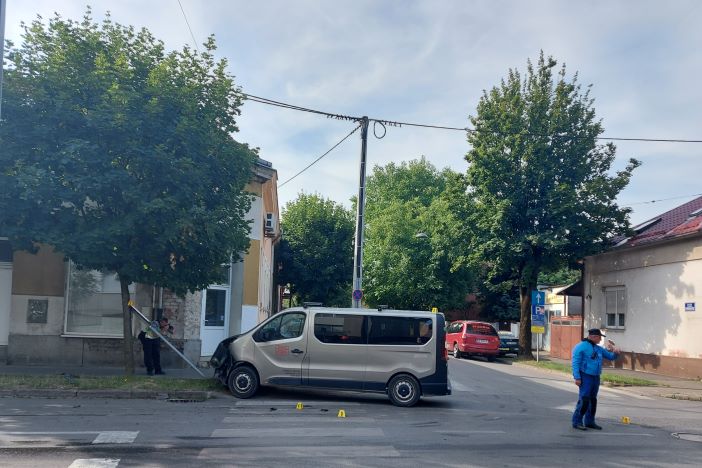 Nezgoda na raskrižju Zrinske i Gundulićeve