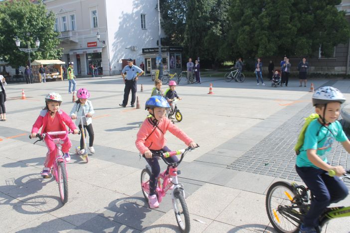 Raspisan natječaj za Nagradu za promicanje prava djeteta 