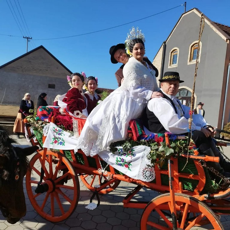 Ovako se nekada išlo u svatove