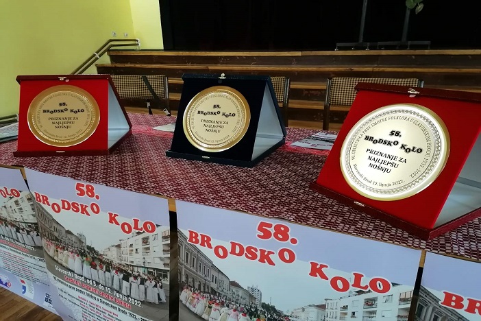 58. Brodsko kolo u ozračju 90. obljetnice folklora u Slavonskom Brodu