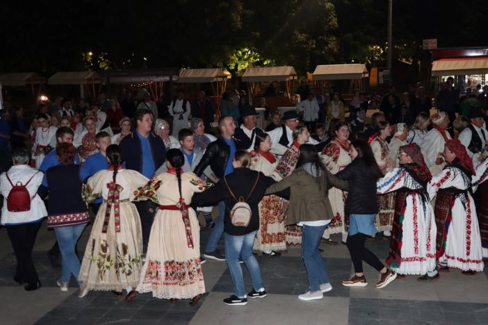 Smotra šetanih kola „Oj, Gradiško ravno polje” sutra u Novoj Gradiški