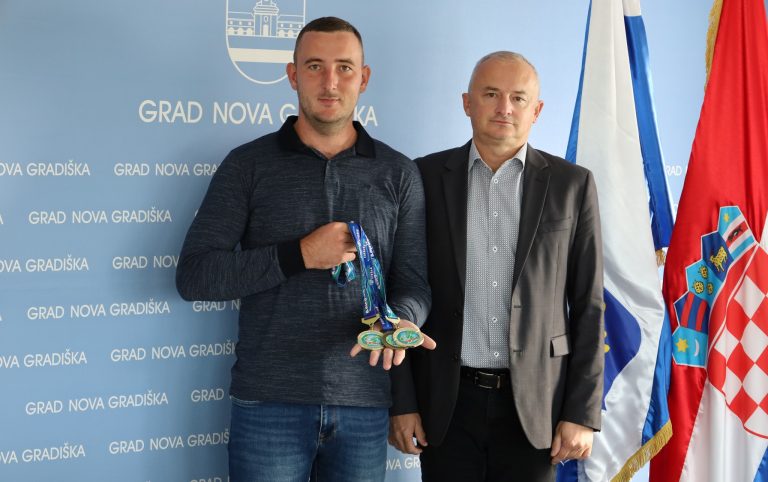  Zlatna medalja iz Francuske u Novoj Gradiški