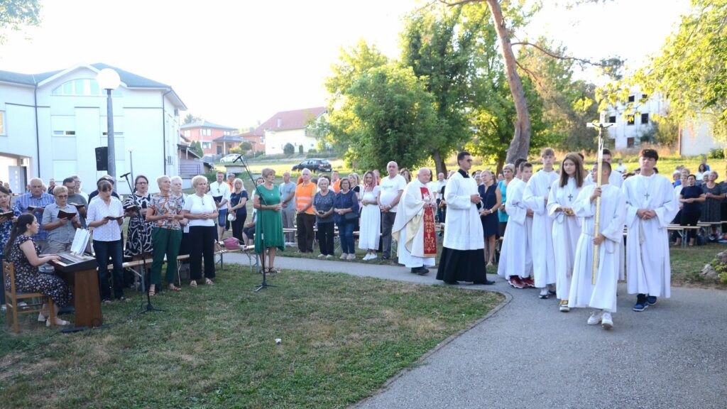 Mons. Belobrajdić: Isusa poznajemo koliko ga ljubimo i slijedimo