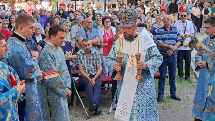 Arhijerejskom liturgijom svečano proslavljen "osmi" u mjesecu