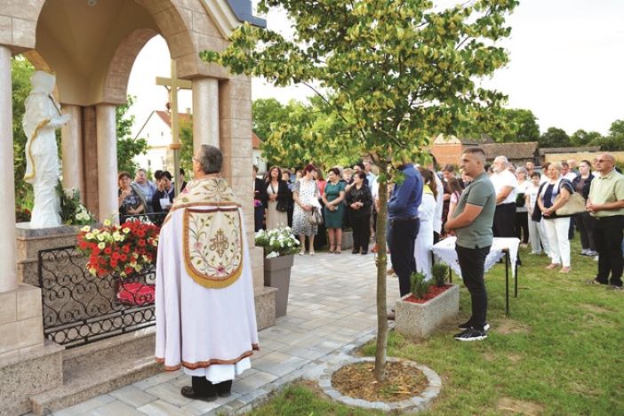 Posvećena kapelica u Donjoj Bebrini